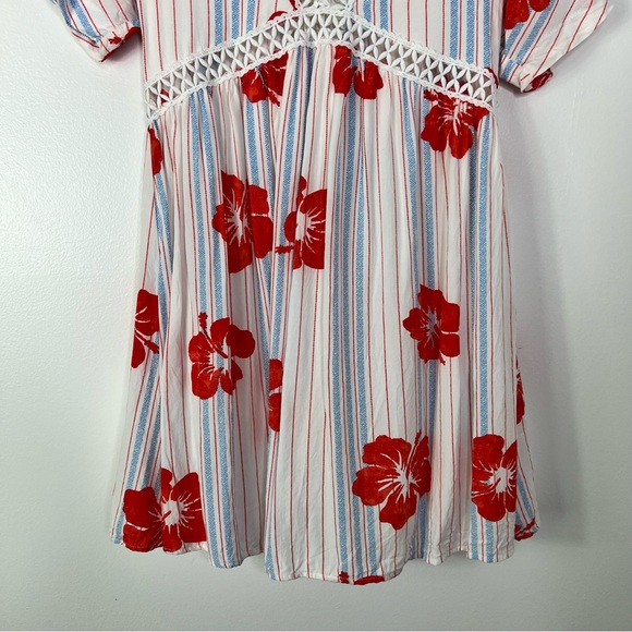 LULUS Pretty Mama Hibiscus Floral Tropical Short Sleeve Dress Womens M - Picture 10 of 12